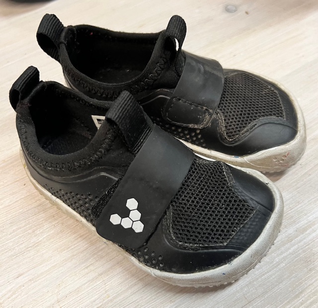 Vivobarefoot Sport 21 Obsidian Kids (käytetty)